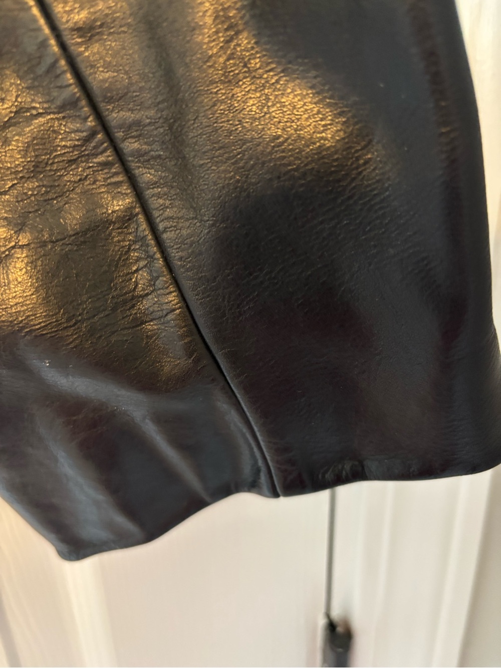Vintage Banana Republic Men’s Black Leather Zip Jacket - Picture 5 of 10